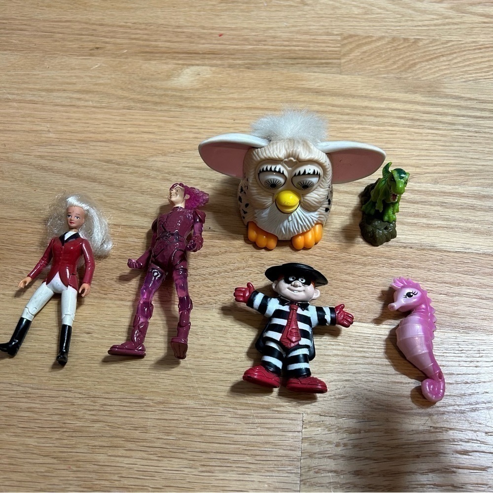 Furby Lavagirl McDonald’s Dinosaur Hamburglar Seahorse Toy Bundle Lot